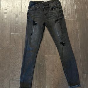 Ripped black skinny jeans